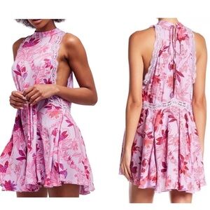 FREE PEOPLE SHE MOVES CHEMISE HIGH NECK MINI Dress L Floral Lace Flowy Boho Pink